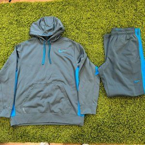 Nike Therma Fit Track Suit Set Size XL